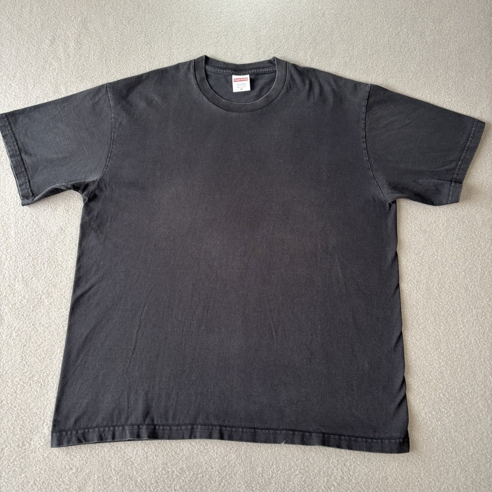 Vintage Y2K Supreme Blank T shirt Mens M USA Made Short Sleeve Black Faded Skate